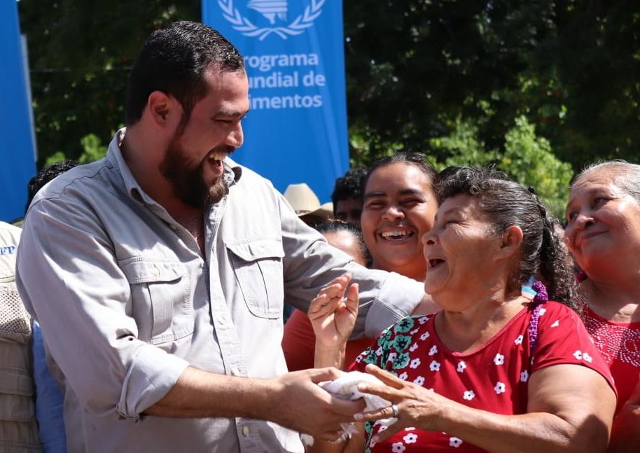 llevan-asistencia-alimentaria-a-familias-productoras-afectadas-por-el-clima-en-san-vicente